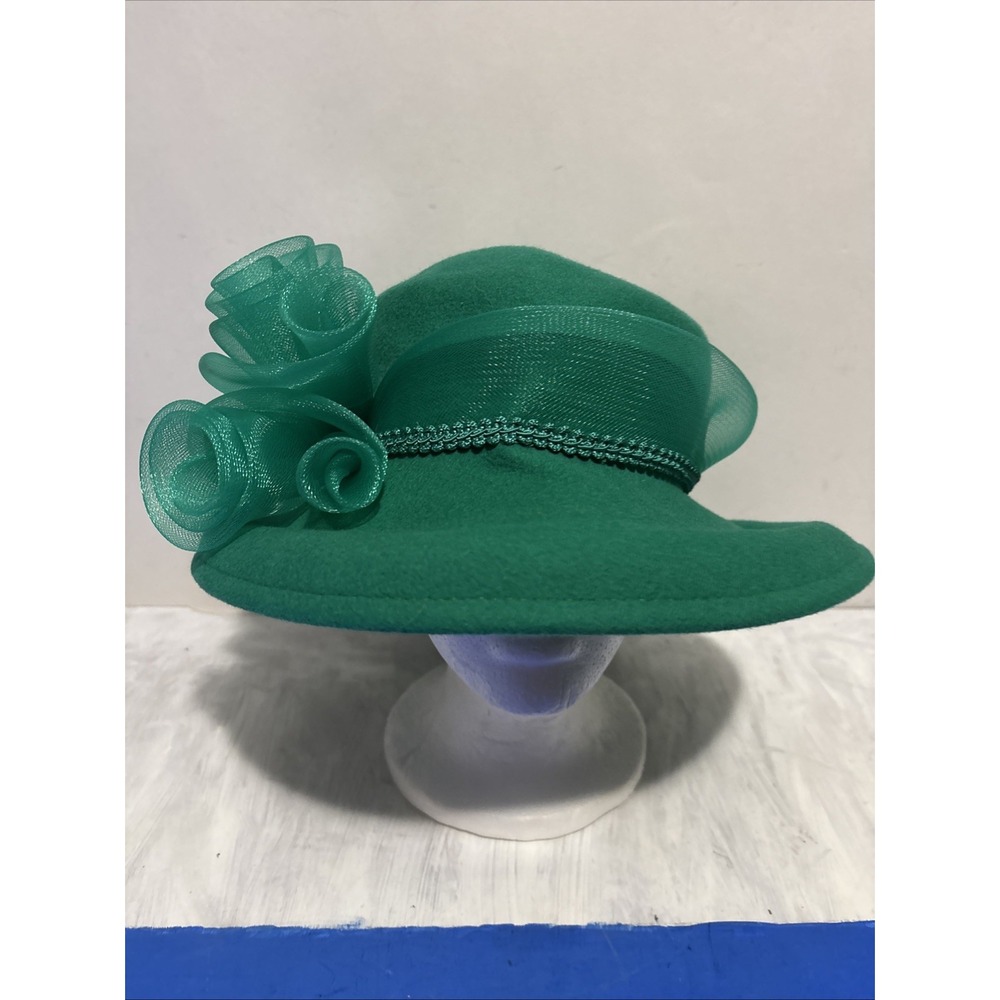 Kathy Jeanne Green Wool Felt Cloche Dress Hat Vintage Church Made in USA